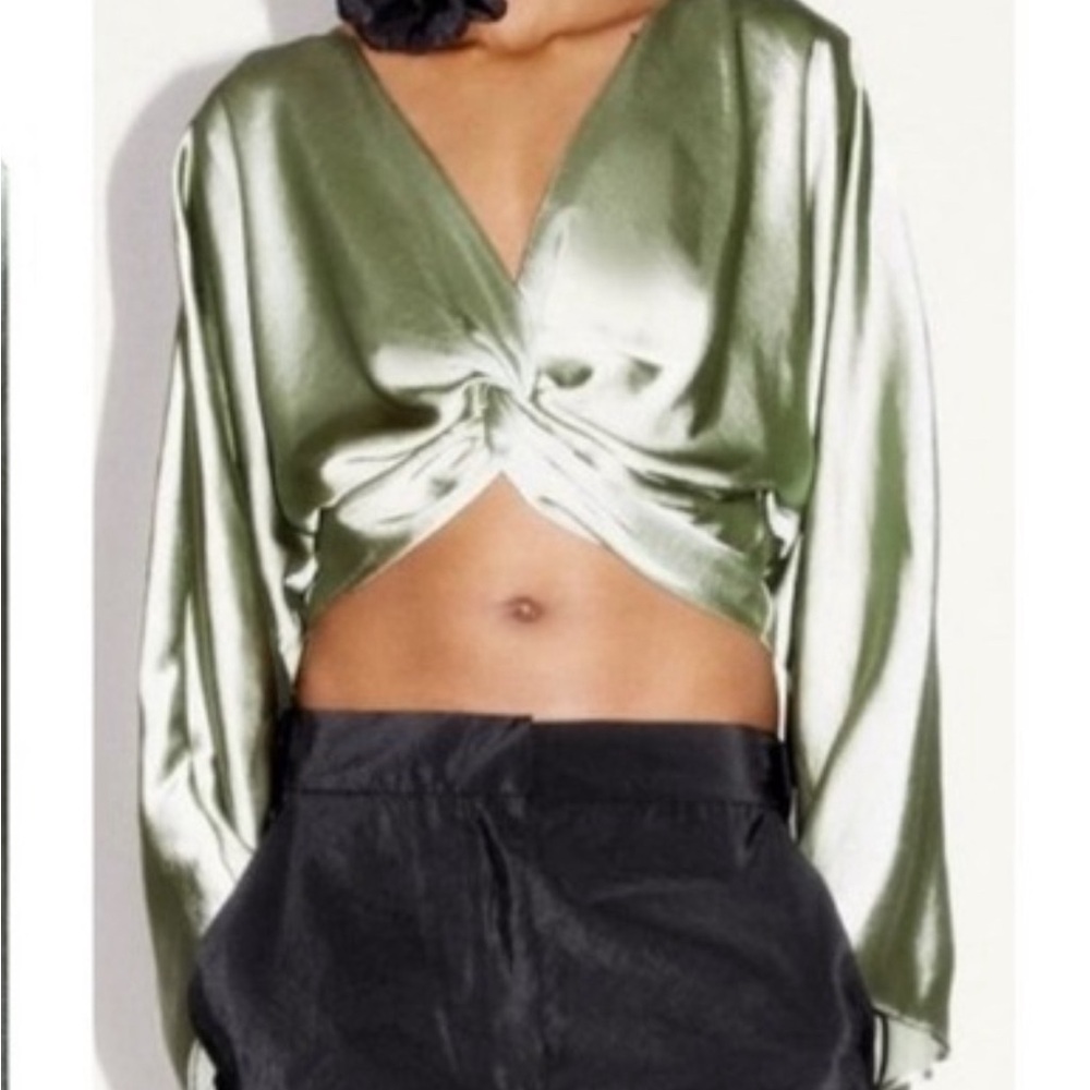 ZARA | NEW Sage Green Twist Front Cropped Bell Sleeve Top Women’s Size Large - Picture 1 of 12
